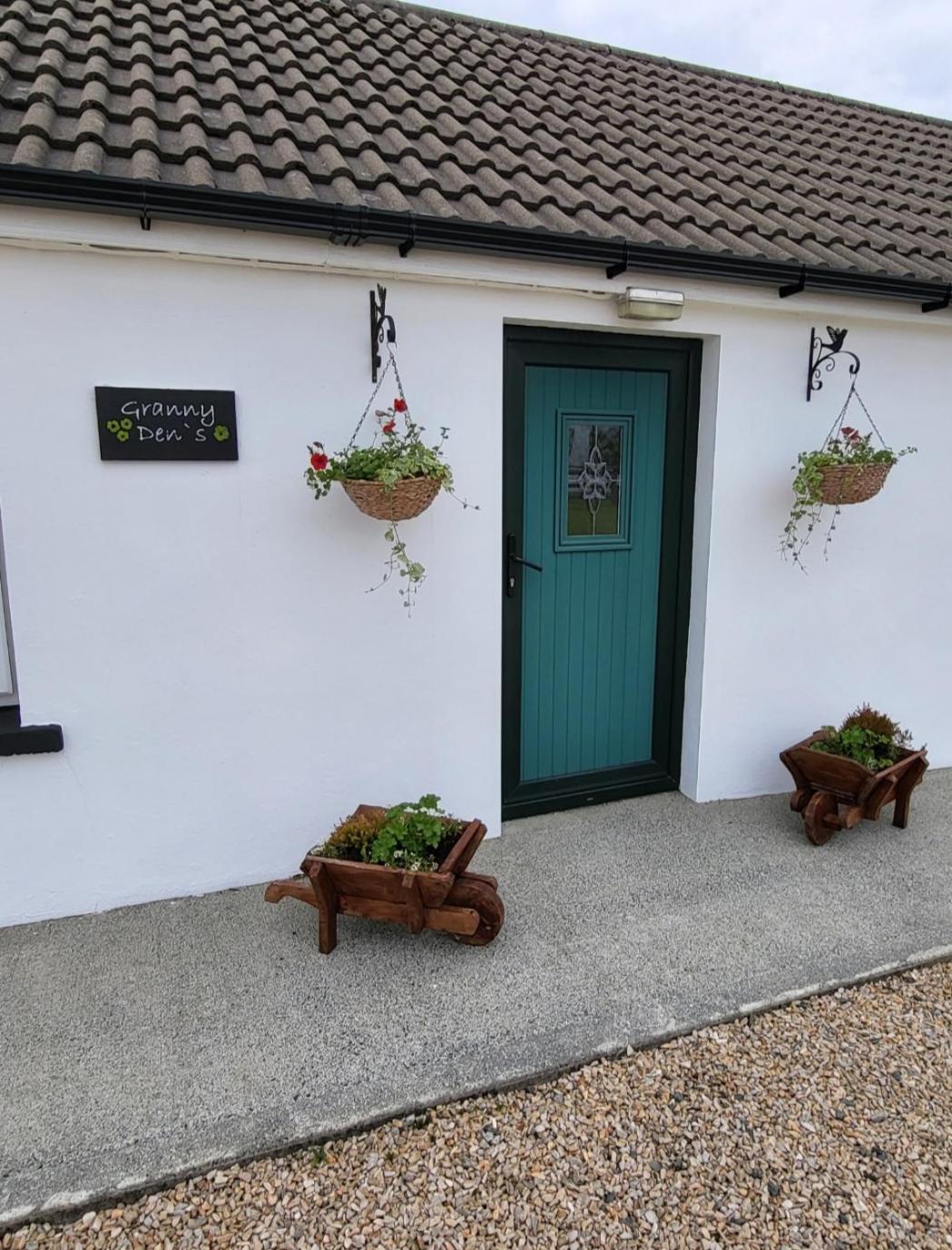 Granny Dens Villa Donegal Town Ngoại thất bức ảnh