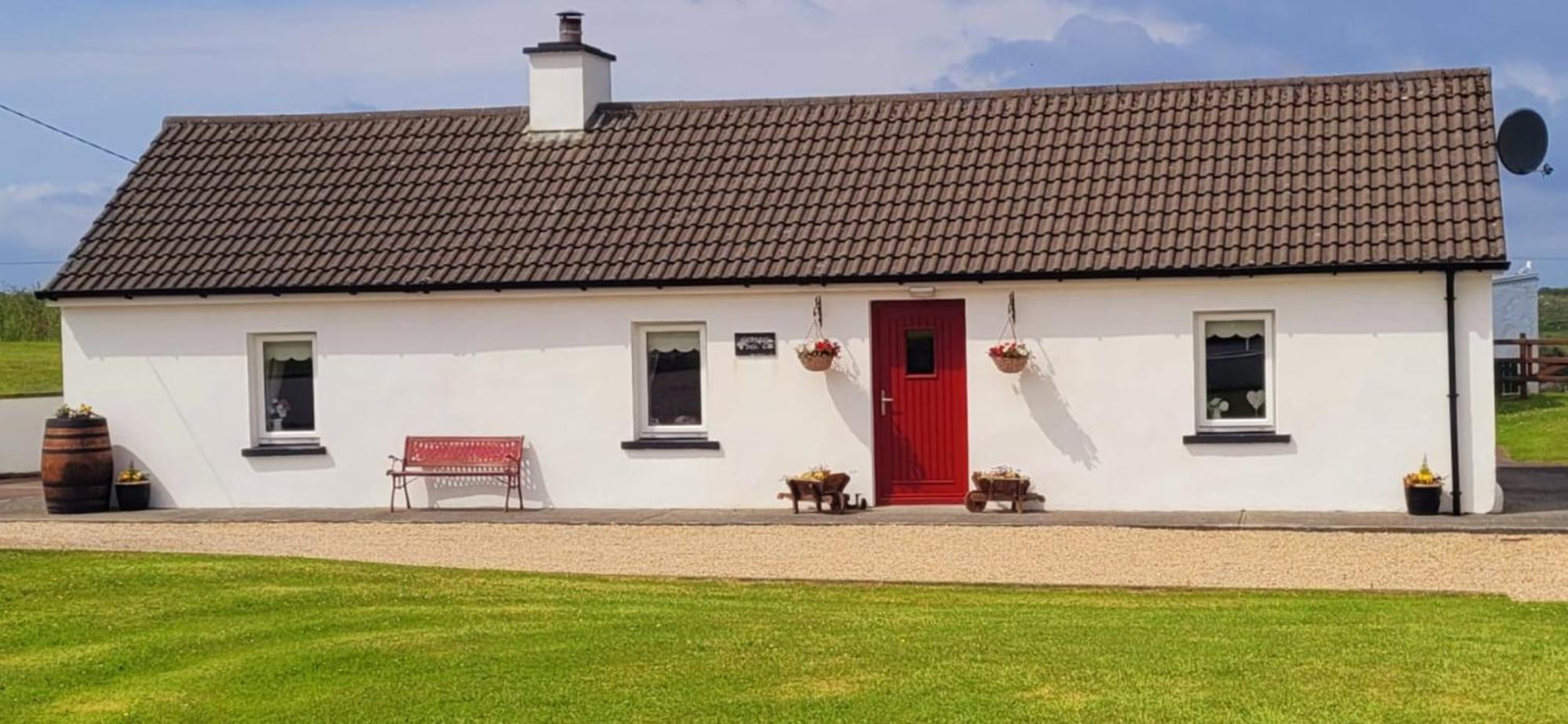 Granny Dens Villa Donegal Town Ngoại thất bức ảnh
